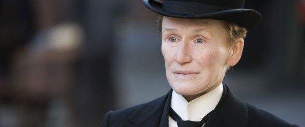 “Albert Nobbs” se estrena este viernes en nuestro país. El film ha sido dirigido por el realizador colombiano Rodrigo García, hijo del famoso escritor Gabriel García Márquez, y en su...